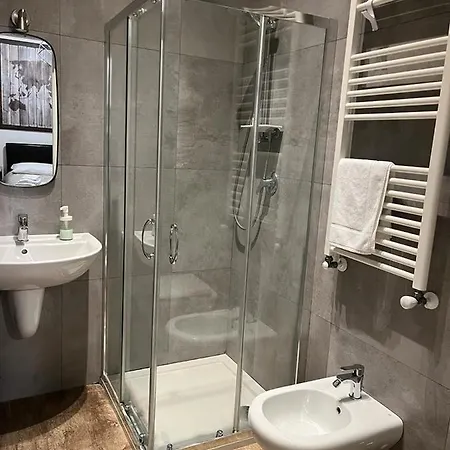 Il Civico 2 2*